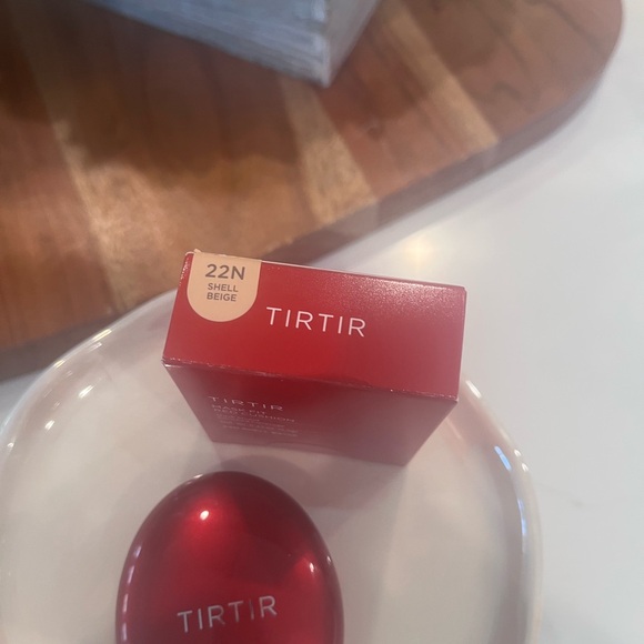TIRTIR Red Cushion Foundation  SET OF 2! - Picture 13 of 16